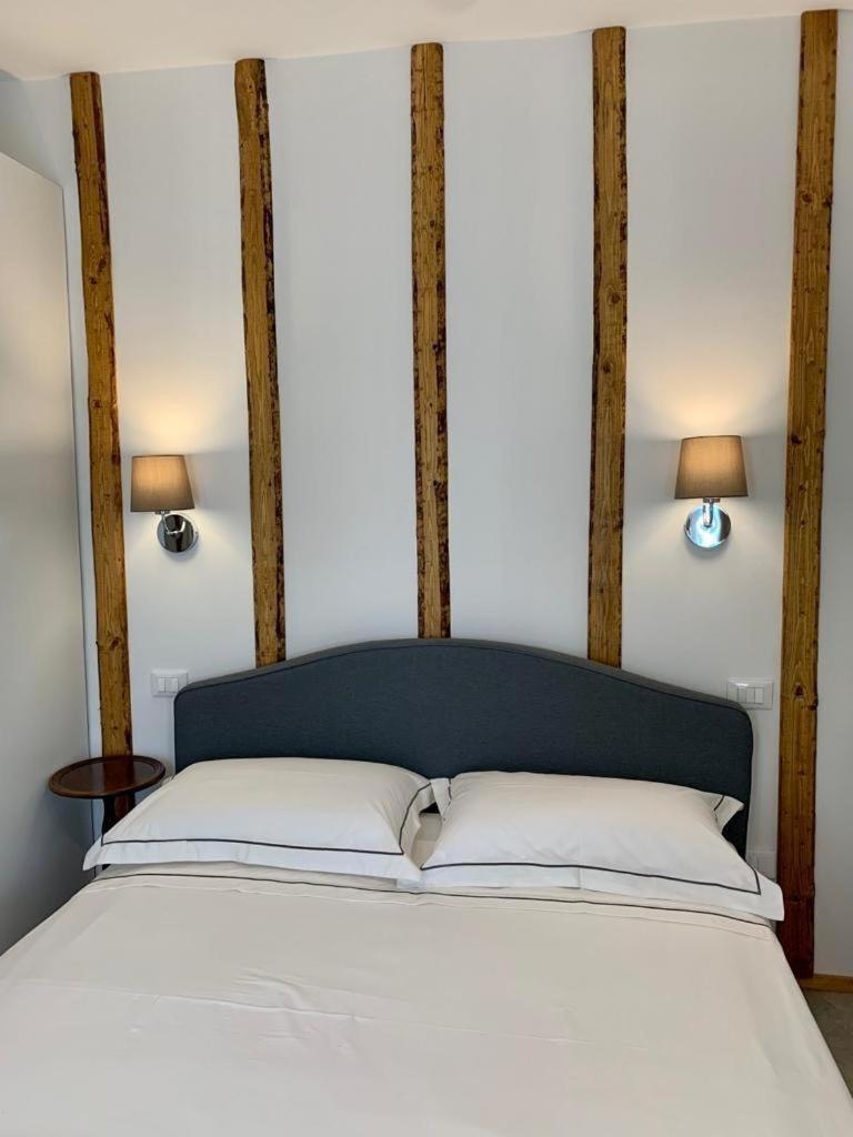 Relais Torre Dei Torti - Luxury Bed&Breakfast Cava Manara Extérieur photo